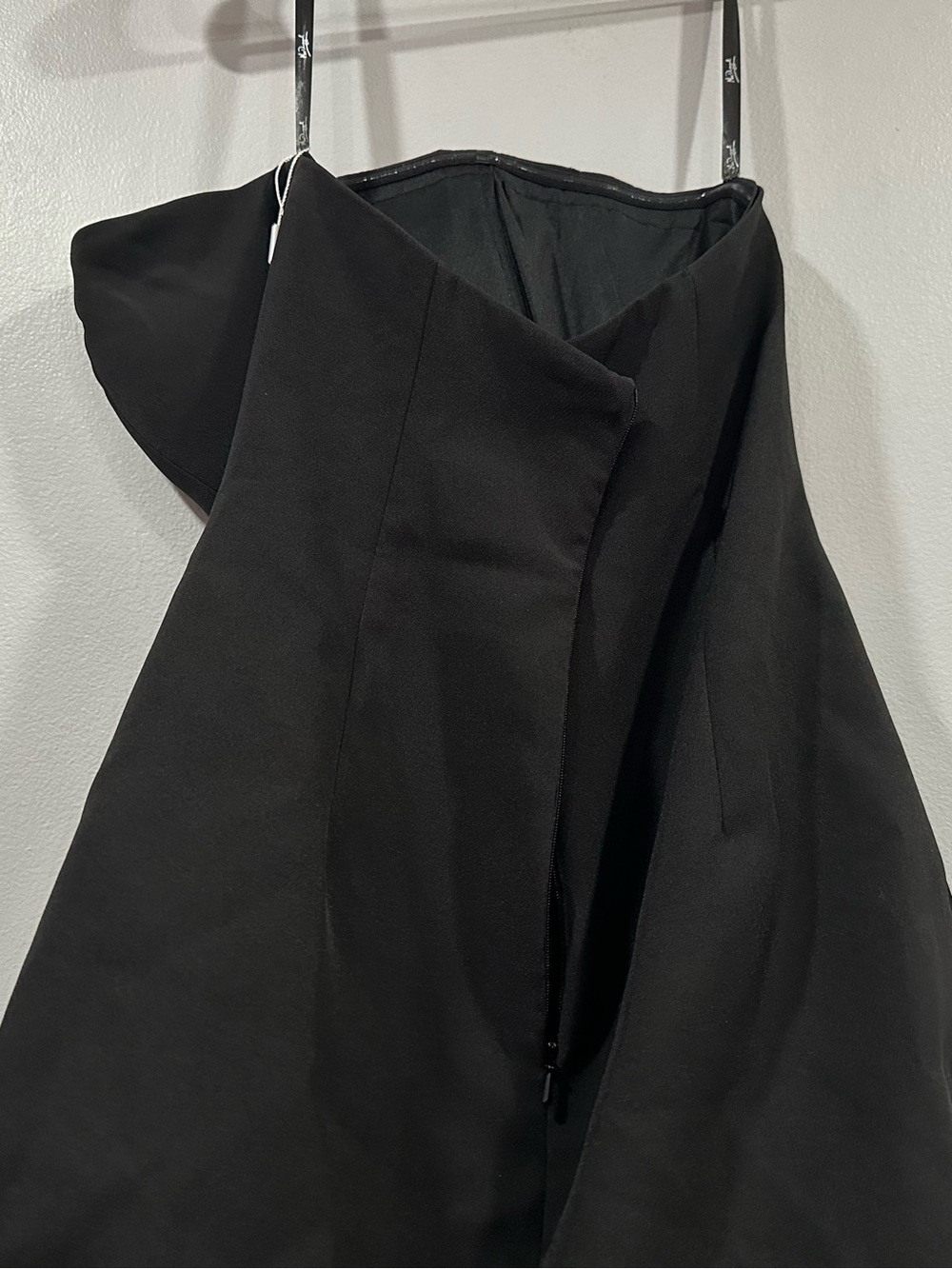 Mac Duggal 21061 Black Strapless Crepe Midi Dress With Bubble Hem sz 8 - Picture 6 of 7
